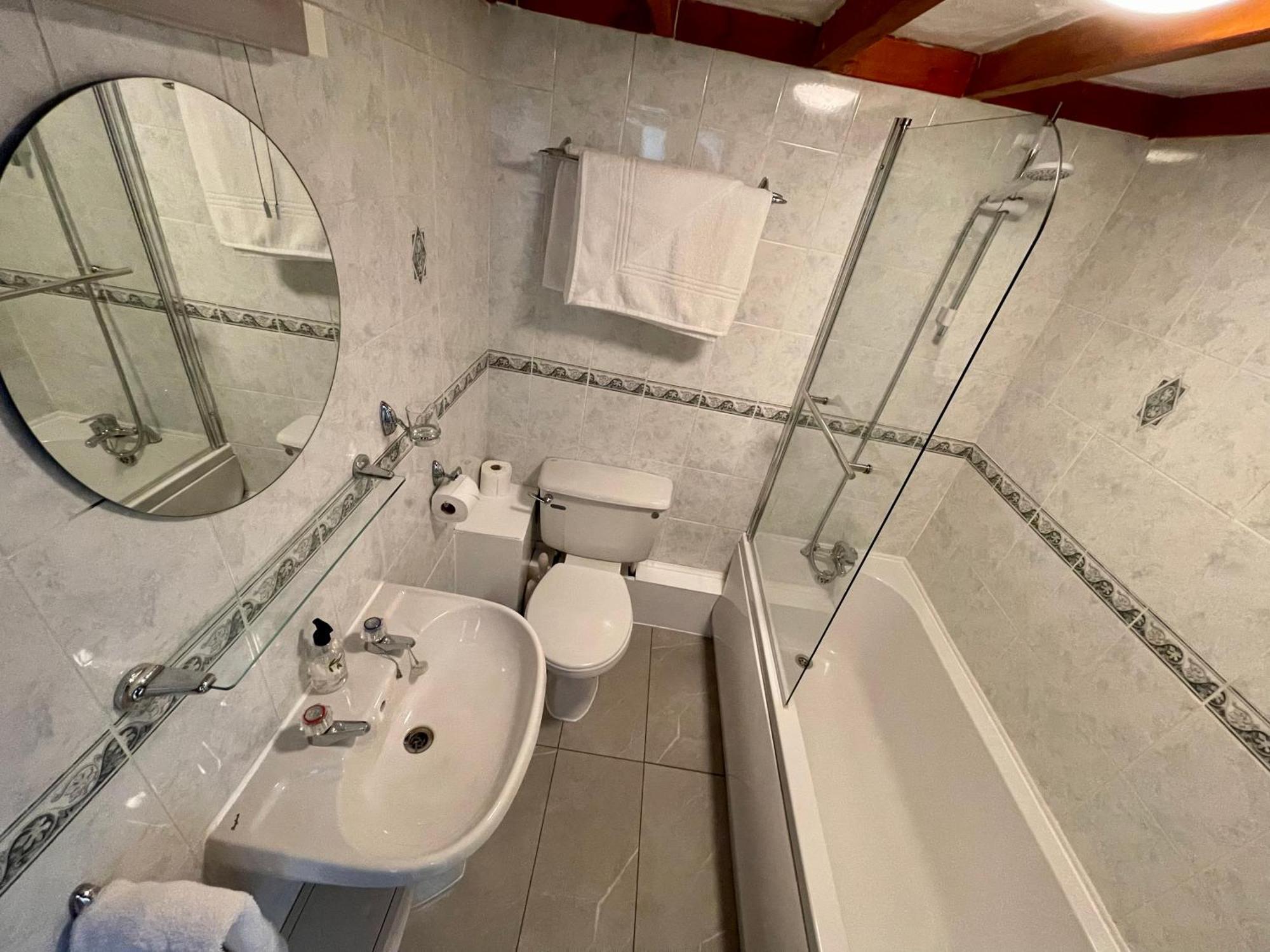 Snowdonia Cottages Conwy Room photo